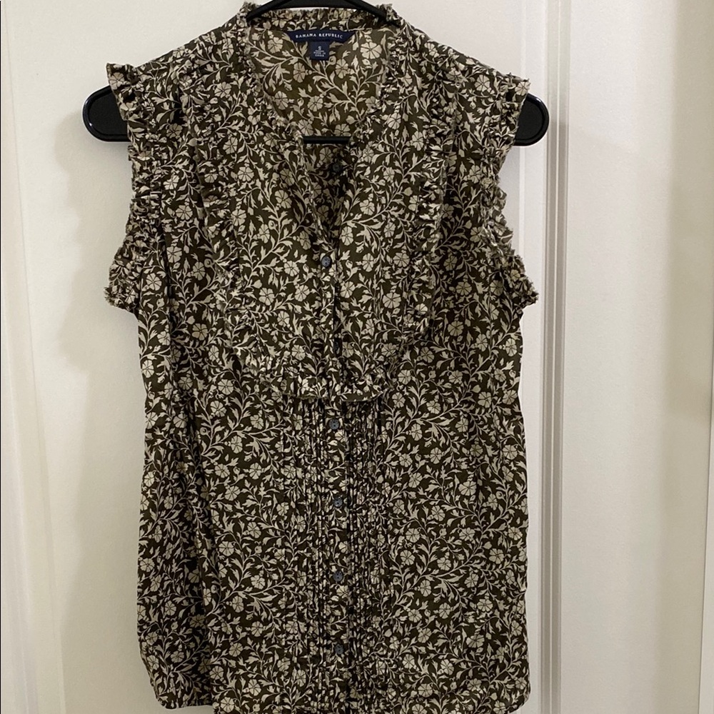 Floral Sleeveless Top - Olive